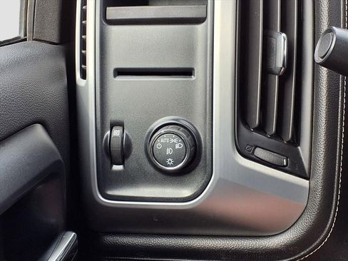 Used 2014 GMC Sierra 1500 SLE w/ Texas SLE Value Package image 13