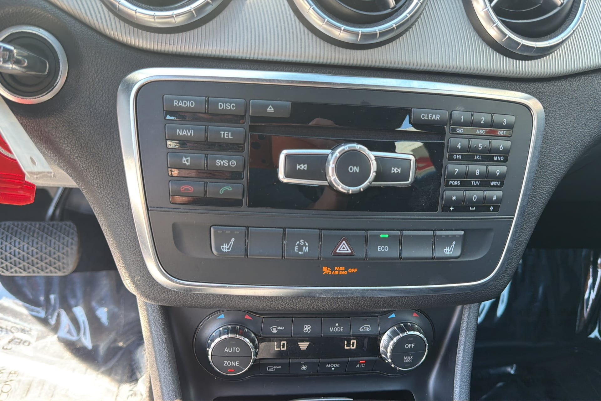 Used 2014 Mercedes-Benz CLA 250 image 27