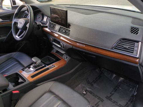 Used 2023 Audi Q5 Premium w/ Convenience Package AWD/4WD image 22