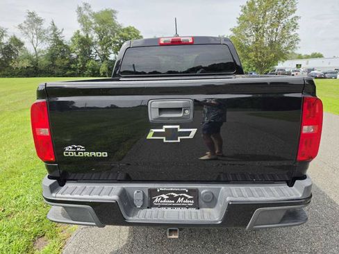 Used 2015 Chevrolet Colorado Z71 AWD/4WD image 7
