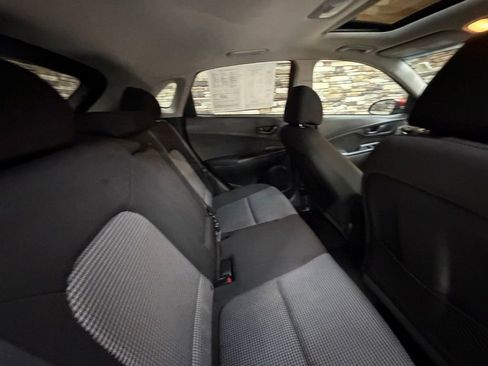 Used 2018 Hyundai Kona SEL w/ SEL Tech Package 02 image 32