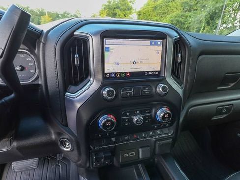 Used 2020 GMC Sierra 3500 SLT w/ SLT Convenience Package AWD/4WD image 20