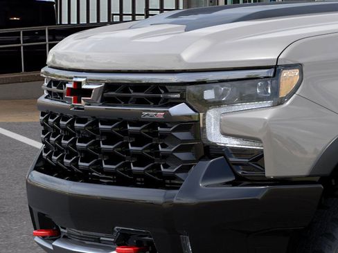 New 2026 Chevrolet Silverado 1500 ZR2 image 13