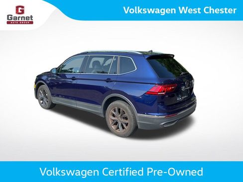 Used 2023 Volkswagen Tiguan SE FWD image 3