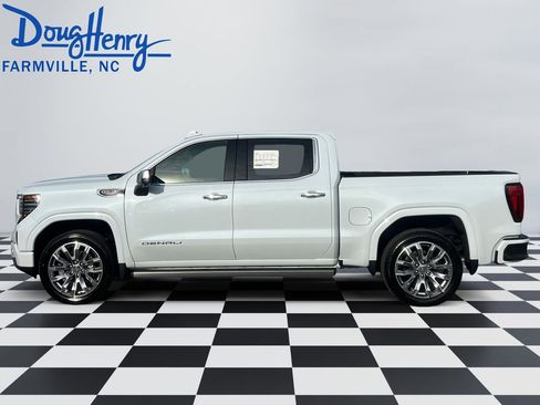 New 2026 GMC Sierra 1500 Denali w/ Denali Reserve Package AWD/4WD image 2