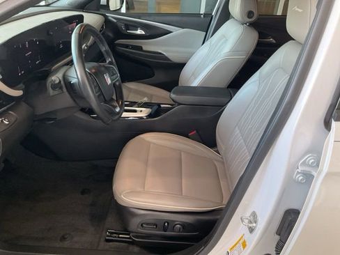 Used 2024 Buick Envista Avenir image 4
