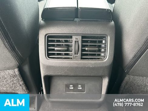 Used 2025 Nissan Rogue SV FWD image 27