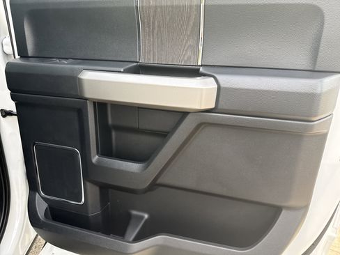 Used 2021 Ford F250 Lariat image 16