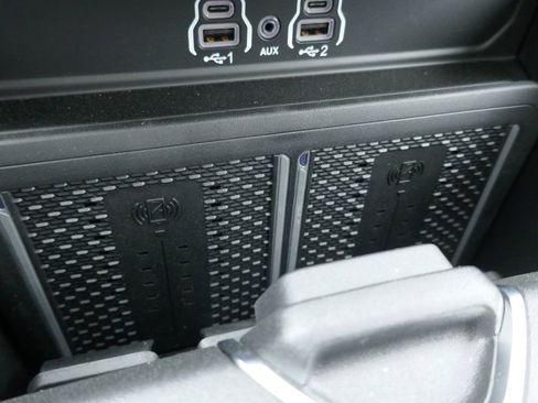 New 2026 RAM 2500 Laramie w/ Night Edition AWD/4WD image 24