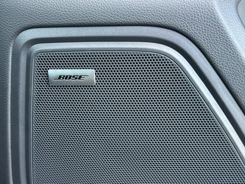 New 2026 Porsche Macan image 20