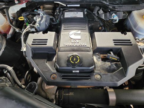 Used 2019 RAM 2500 Limited image 35