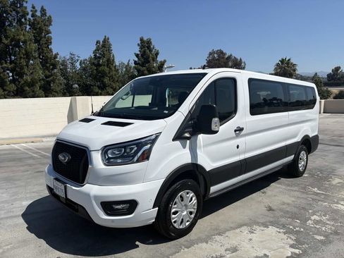 Used 2023 Ford Transit 350 XLT RWD image 2
