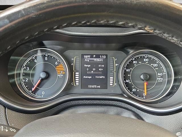 Used 2019 Jeep Cherokee Latitude Plus FWD image 11