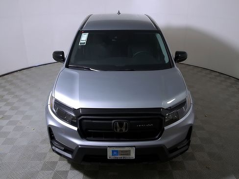 Certified 2025 Honda Ridgeline Sport+ image 4