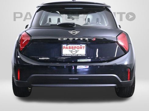 Certified 2025 MINI Cooper S image 9