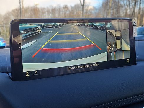 New 2025 MAZDA CX-5 Signature image 9