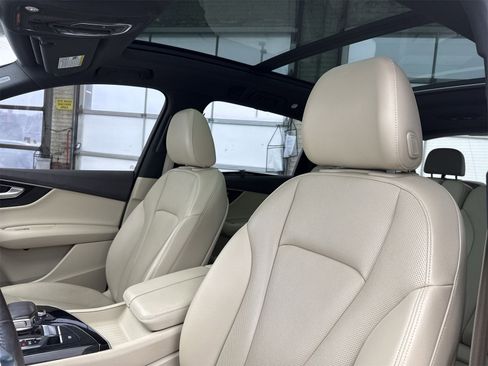 Used 2018 Audi Q7 3.0T Premium Plus w/ Premium Plus Package image 10