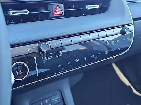 New 2026 Hyundai Ioniq 5 SEL image 34