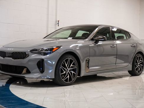Used 2023 Kia Stinger GT-Line w/ Sun & Sound Package image 4