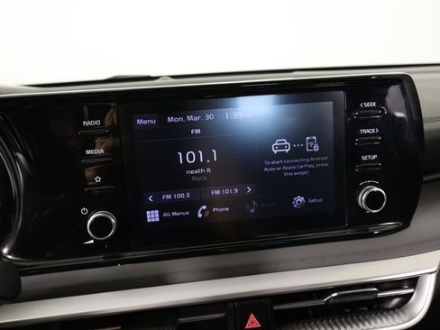 Used 2023 Kia K5 LXS image 32