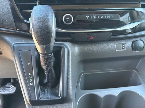 Used 2023 Ford Transit 350 XLT image 27