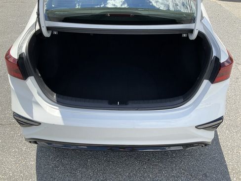 Used 2020 Kia Forte LXS FWD image 13