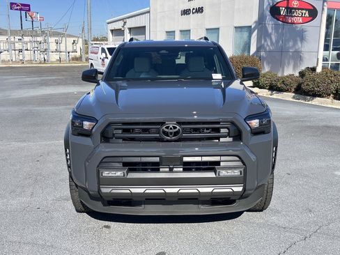 New 2026 Toyota 4Runner SR5 image 8