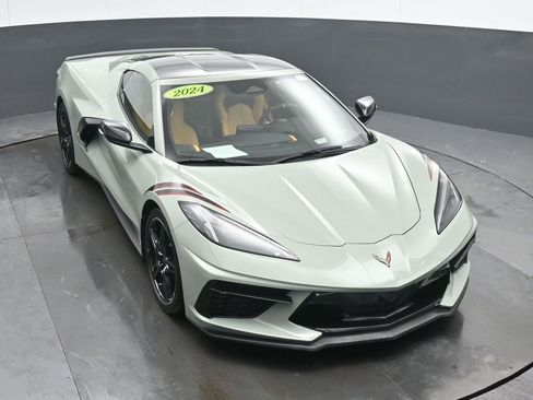 Used 2024 Chevrolet Corvette Stingray image 28