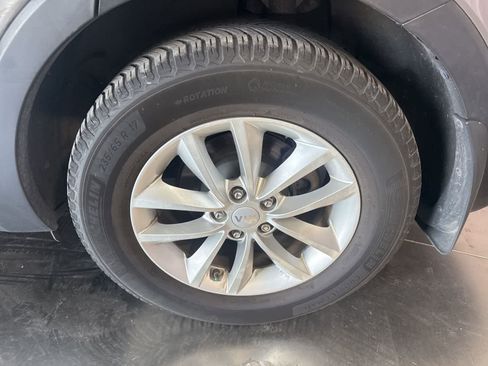 Used 2017 Kia Sorento LX image 8