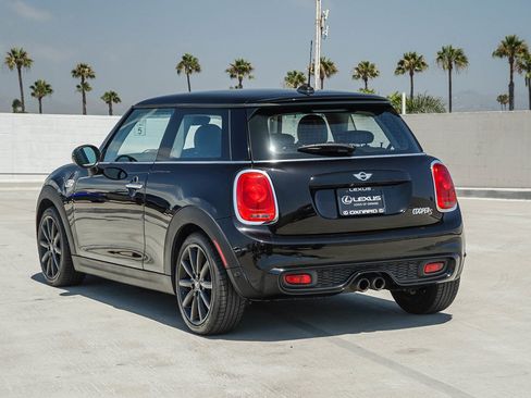 Used 2018 MINI Cooper S FWD image 5