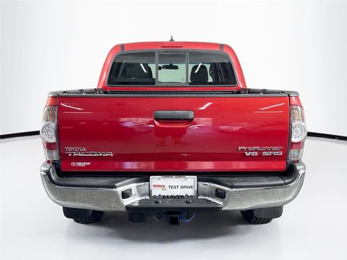 Used 2015 Toyota Tacoma PreRunner image 17