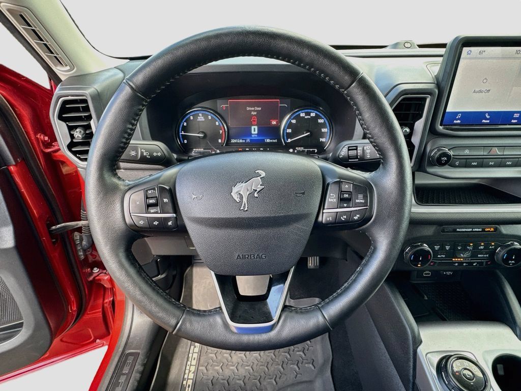 Used 2023 Ford Bronco Sport Outer Banks w/ Tech Package AWD/4WD image 11