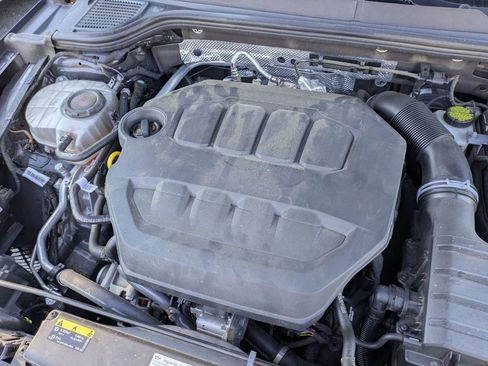 Used 2024 Volkswagen GTI S image 31