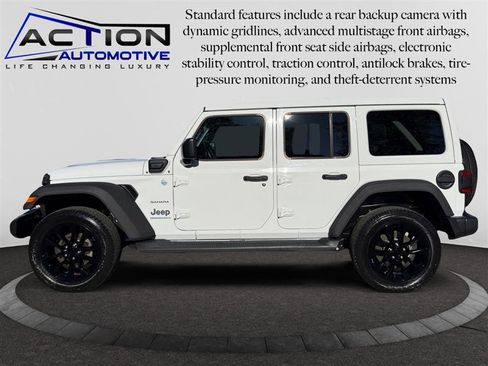 Used 2023 Jeep Wrangler Sahara w/ Cold Weather Group image 5