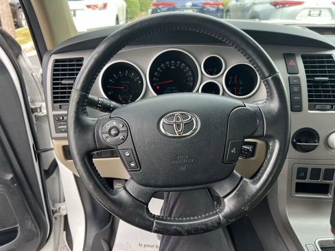 Used 2013 Toyota Tundra Limited image 18