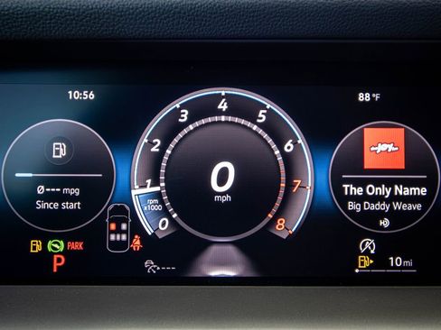 New 2026 Volkswagen Tiguan SE R-Line FWD image 42