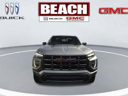 Used 2024 GMC Canyon AT4 w/ Technology Package image 8