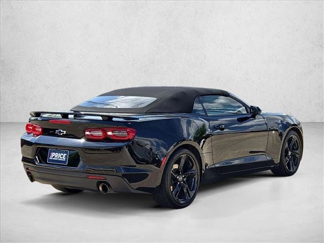 Used 2024 Chevrolet Camaro LT RWD image 5