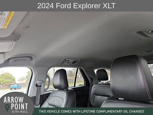 Used 2024 Ford Explorer XLT w/ Equipment Group 202A image 22