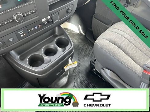 New 2025 Chevrolet Express 3500 w/ Power Convenience Package image 18