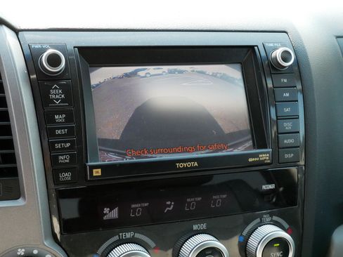 Used 2012 Toyota Sequoia Platinum AWD/4WD image 33
