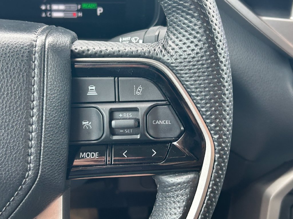 Used 2024 Toyota Tundra Limited AWD/4WD image 45