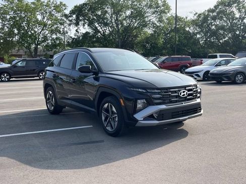 New 2026 Hyundai Tucson SEL FWD image 3