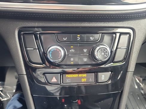 Used 2019 Buick Encore Preferred AWD/4WD image 21