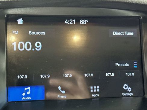 Used 2018 Ford Focus SEL w/ Cold Weather Package image 20