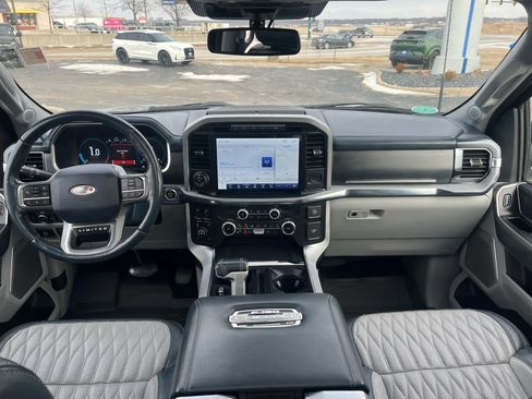 Used 2022 Ford F150 Limited image 27