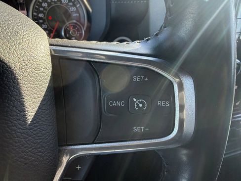 Used 2021 RAM 1500 Laramie image 17