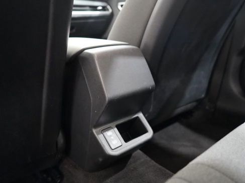 Used 2025 Kia K4 LXS image 30