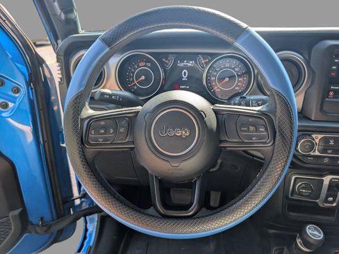 Used 2023 Jeep Wrangler Sport AWD/4WD image 28