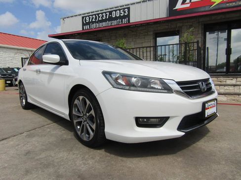 Used 2014 Honda Accord Sport image 6